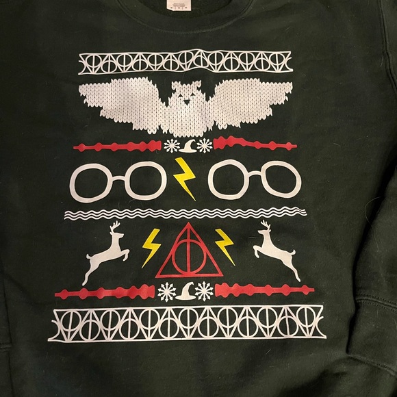 Harry Potter Christmas Sweater - Picture 1 of 4